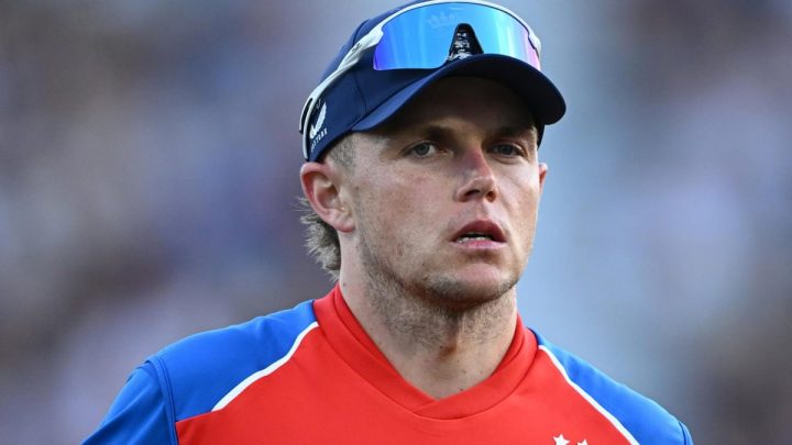 England’s Curran out for season with groin injury