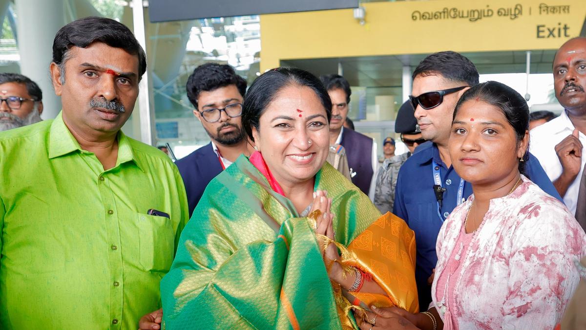 Delhi CM on a two-day visit to Tamil Nadu