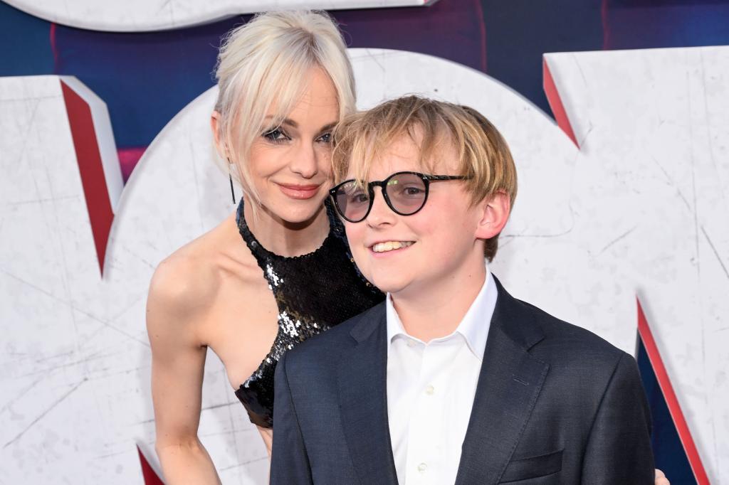 Anna Faris details tense conversations with religious son Jack, 14: ‘I try to challenge him’