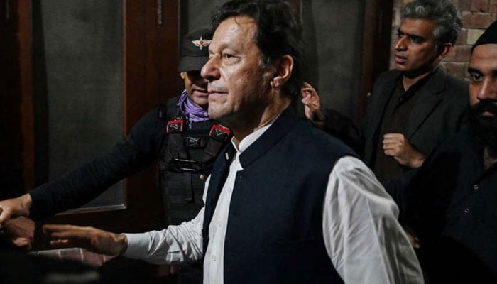 بانی پی ٹی آئی کے علاج کیلئے خصوصی اقدامات کرلیے گئے، اسپتال ذرائع