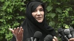 ’قید تنہائی کی وجہ سے بانی پی ٹی آئی کو اینگزائیٹی ہو گئی‘