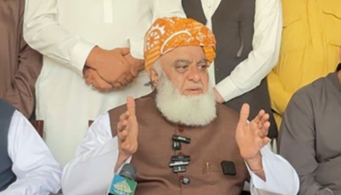 ’ ایسا نہیں ہو سکتا کہ آگ ہو اور صوبے بنیں‘