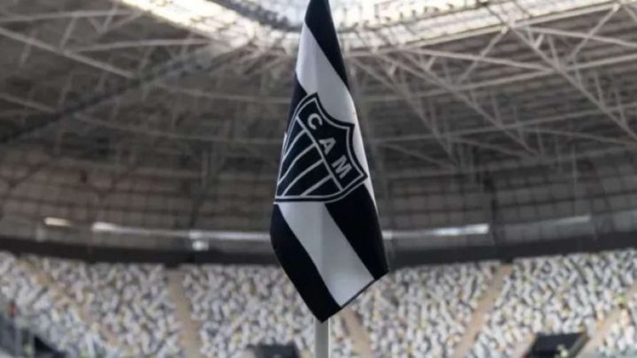 Atacante assina com o Atlético-MG até 2029