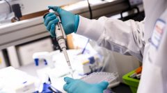 4.Moderna and Merck shares soar on mRNA cancer vaccine