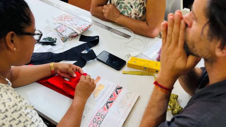 Artesãos da Ilha do Marajó levam coleção brasileira a Milão