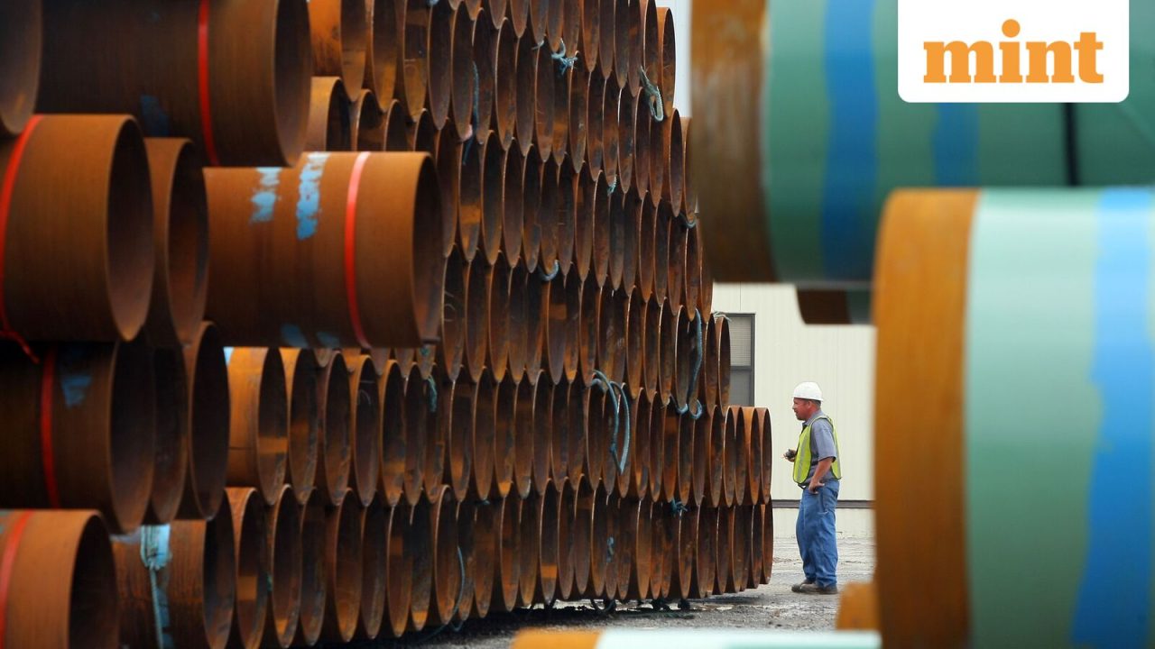 Welspun promoter, CEO offer shares worth ₹1,418 cr after record order