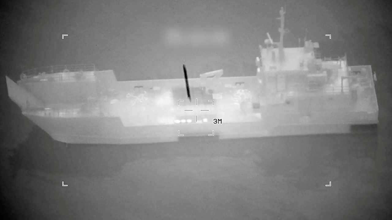 Can Iran use rockets to mine the Strait of Hormuz, as US claims?