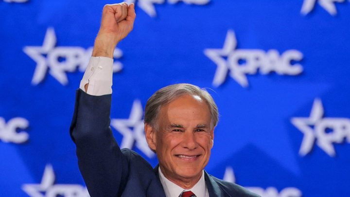 CAIR slams Texas governor’s ‘anti-Muslim stunt’ on airport washing stations