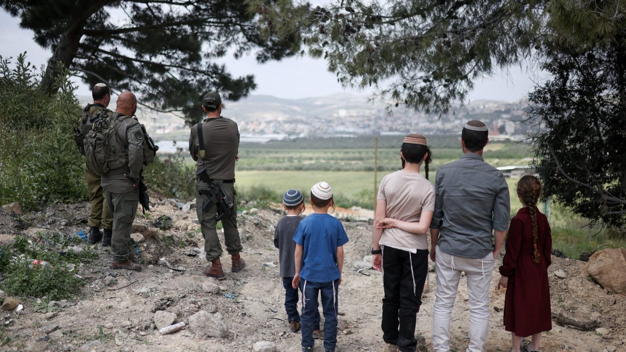 UK has billions in contracts with firms tied to illegal Israeli settlements