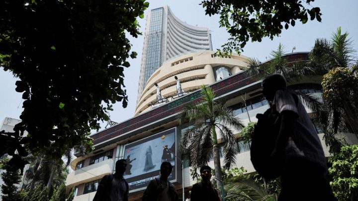 Stock Markets decline in early trade as crude oil jumps to $91 per barrel