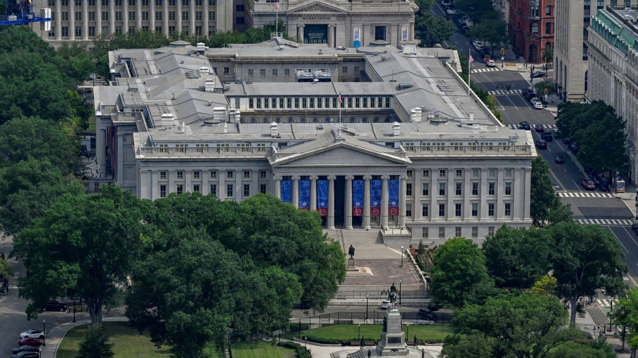 US debt hits $40 trillion: Who does Washington owe and why does it matter?