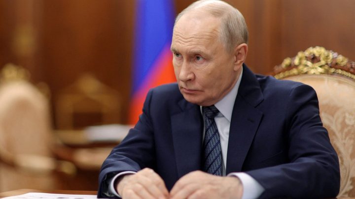 Russia threatens to bomb UK military bases over support for Ukraine