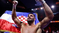 Hrgovic wins IBF world heavyweight boxing title as Itauma hospitalised