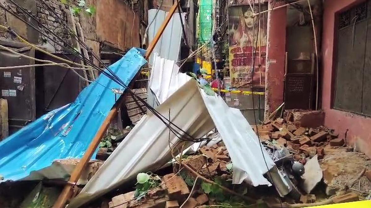 One killed, 3 injured as building collapses during demolition in Karol Bagh