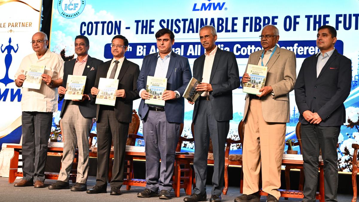 Indian cotton should be a global price influencer : CCI head