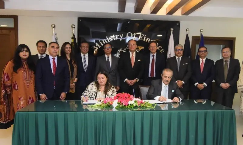 International Finance Corporation signs first $100m deal with private bank