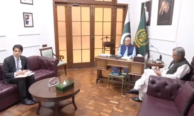 PM Shehbaz directs authorities to provide financial assistance to flood-hit families
