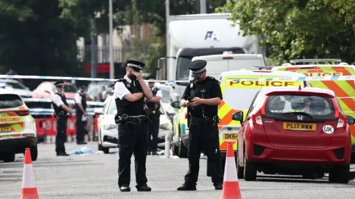 12 dead in UK, Ireland 'wrong-side' crashes