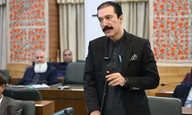 AJK PM Rathore urges dialogue to resolve AJK crisis, calls for end to ‘base camp’ mindset