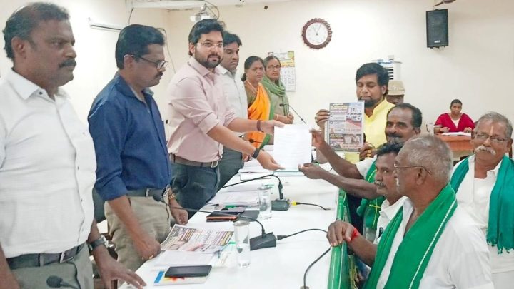 Farmers criticise government’s decision to provide cars to MLAs
