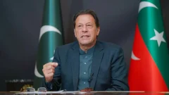Cricket greats appeal to PM Shehbaz for Imran's treatment in line with Supreme Court directives