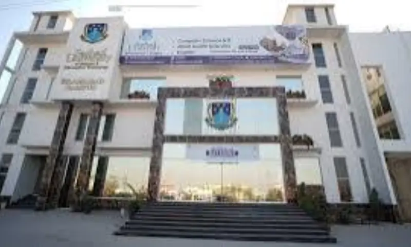 Protest at Islamabad varsity turns ugly after clash between uniformed individual, students
