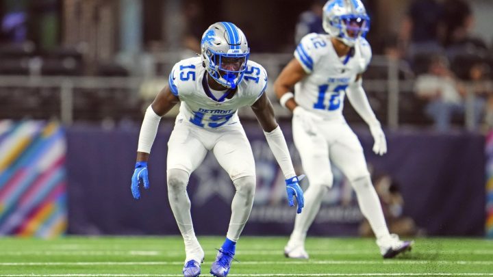 Lions CB Exits Practice With Non-Contact Injury