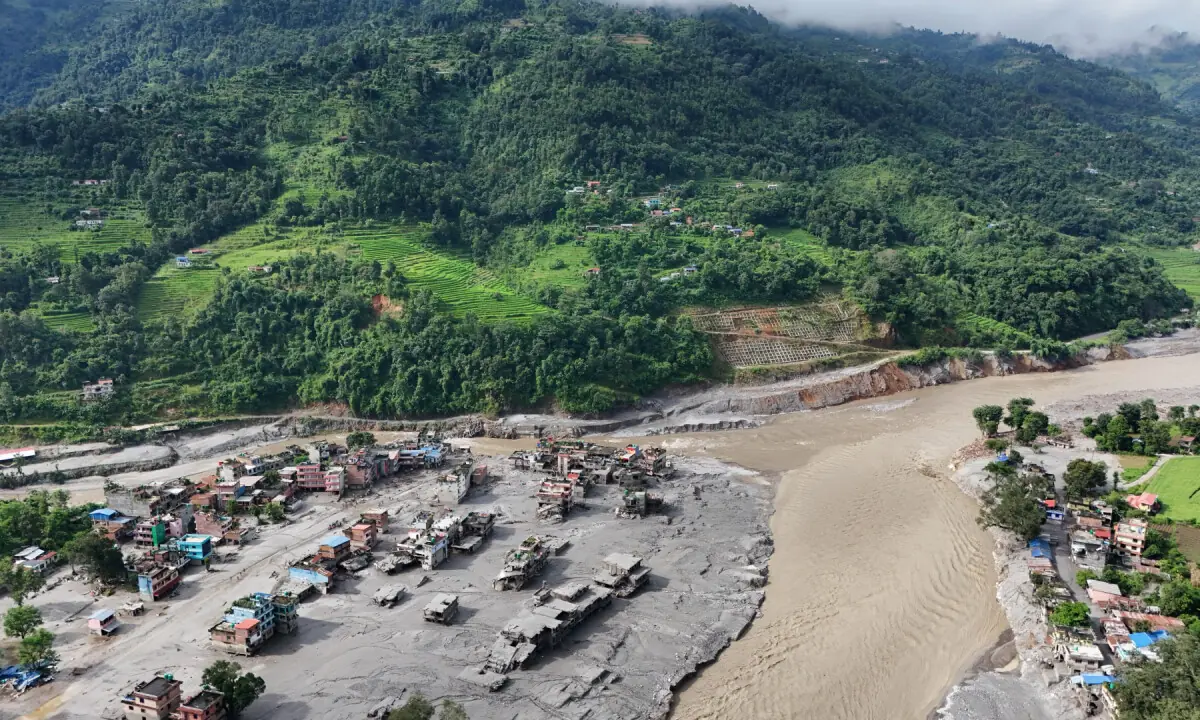 How a glacier collapse may have caused Nepal-Tibet disaster