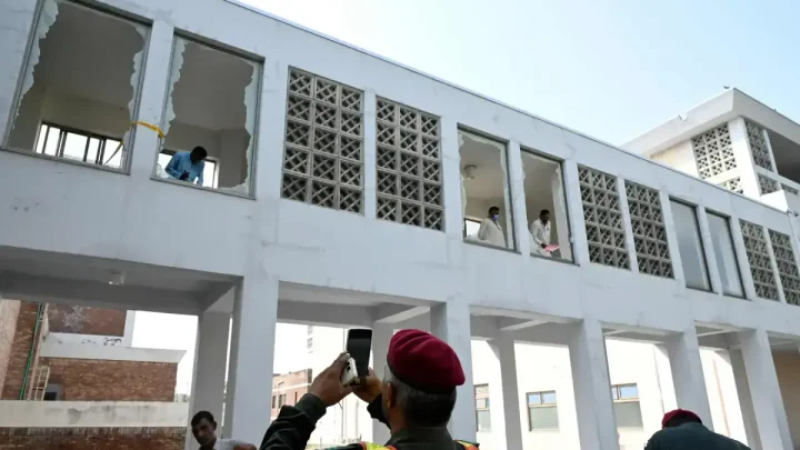 Govt announces Rs5m compensation for families affected by Pims fire