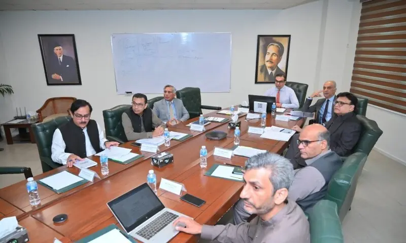 10 of 12 parties prequalified for Fesco privatisation, K-Electric withdraws