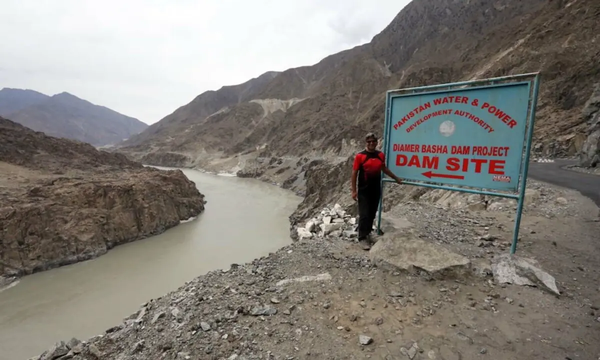 Govt rebuts claims of cancelling power-generation component of Diamer-Bhasha Dam