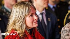 Oslo mayor cancels own wedding after death of Norway's king