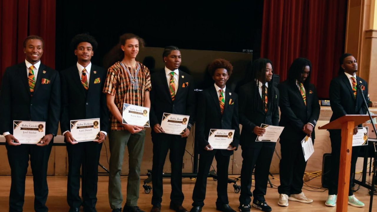 Oakland Youth Complete Ubuntu Leadership Institute