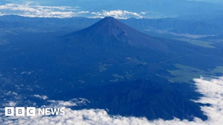 Father leaves 7-year-old son alone on Mount Fuji to continue hike, reports sayThe man had taken his two boys on the trip but is said to have left one behind when he got tired.43 mins agoAsia