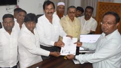Congress leader objects to eviction of street vendors without alternative arrangements