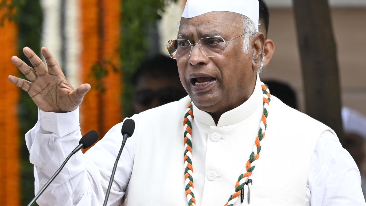 1.95 lakh blocking orders just the tip of the iceberg, says Kharge