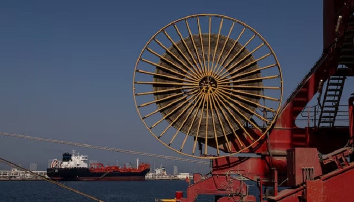 Hormuz reopening hopes send oil prices tumbling as Iran negotiations gain traction