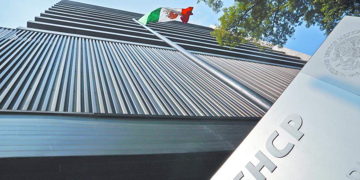 Recaudación de IVA en servicios financieros y de seguros creció 35%