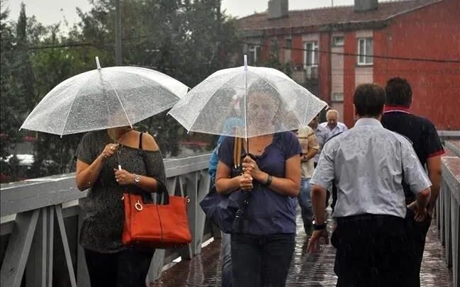 İstanbul’da hafta sonu planı yapanlar dikkat! AKOM’dan yeni hava tahmini