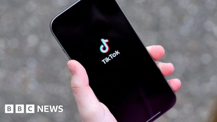 TikTok to pay $400m to US in one of largest child privacy settlementsThe deal stems from a 2024 lawsuit alleging TikTok and its parent company ByteDance collected "vast amounts of data" on millions of users under the age of 13.15 mins agoUS & Canada