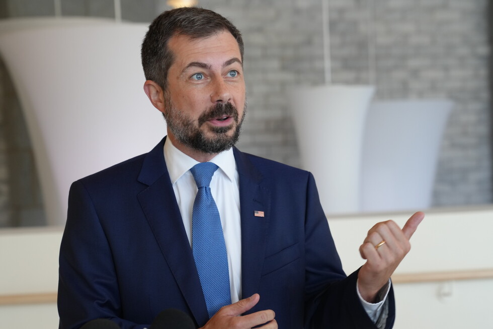 Pete Buttigieg returns to South Carolina as he weighs another White House run