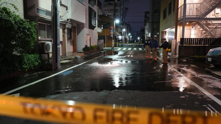 A moderate earthquake shakes Japan, injuring more than 30 people in the Tokyo region