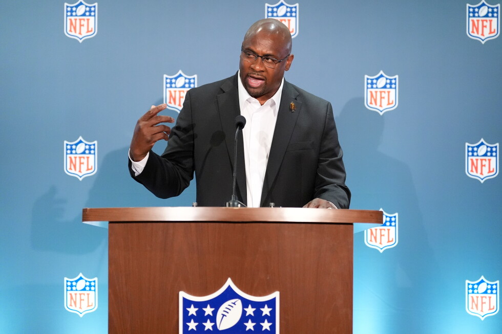 NFL ends the Pro Bowl game, but players will still be honored as Pro Bowlers