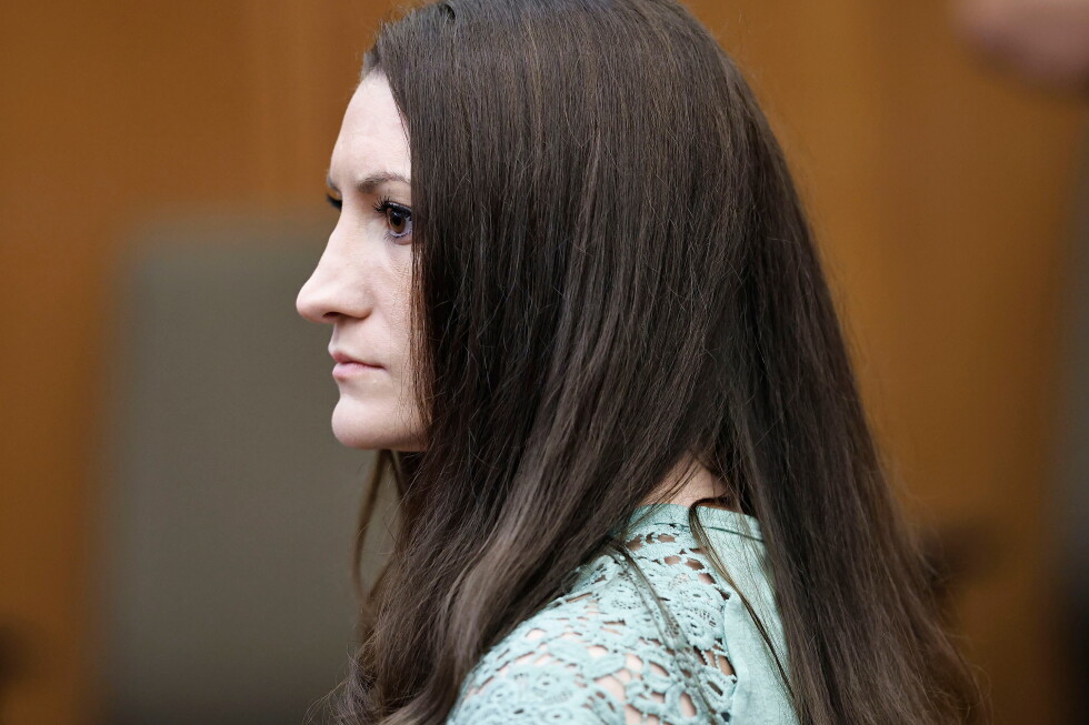 LIVE&nbsp;Jury will decide whether Lindsay Clancy is guilty in the murder of her 3 children