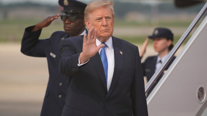 Trump says US has entered deal with Venezuela to take control of 65 billion barrels of oil reserves
