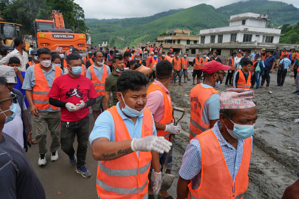 Hundreds of workers feared stuck in hydropower tunnels as Nepal flood deaths cross 900
