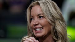 Jeanie Buss to contest siblings’ plan to sell their Lakers minority ownership stake to Kushner, Iger