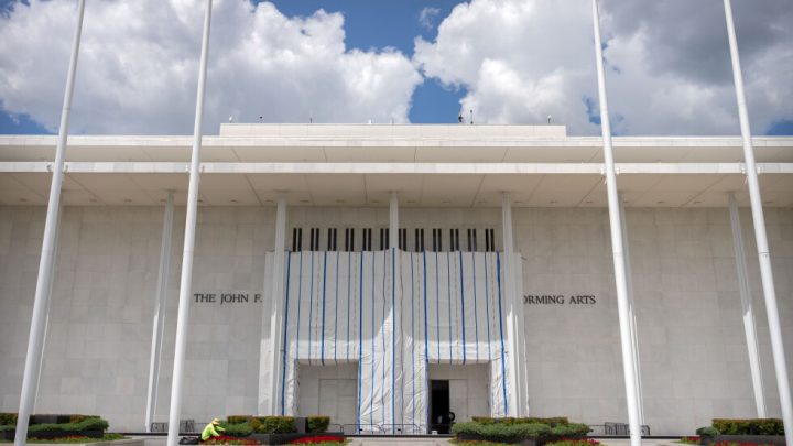 Kennedy Center tells court it won’t try to restore Trump’s name to the building before Sept. 8