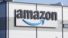 Amazon set to expand drone delivery of lightweight packages to 500 US cities