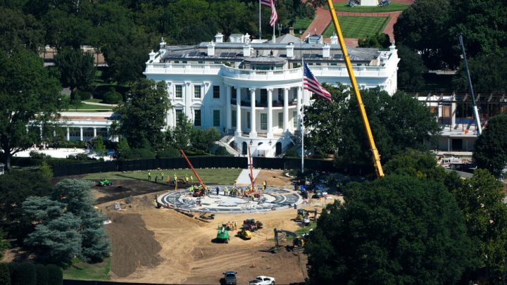 LIVE Supreme Court chief justice allows White House ballroom renovation to continue for now